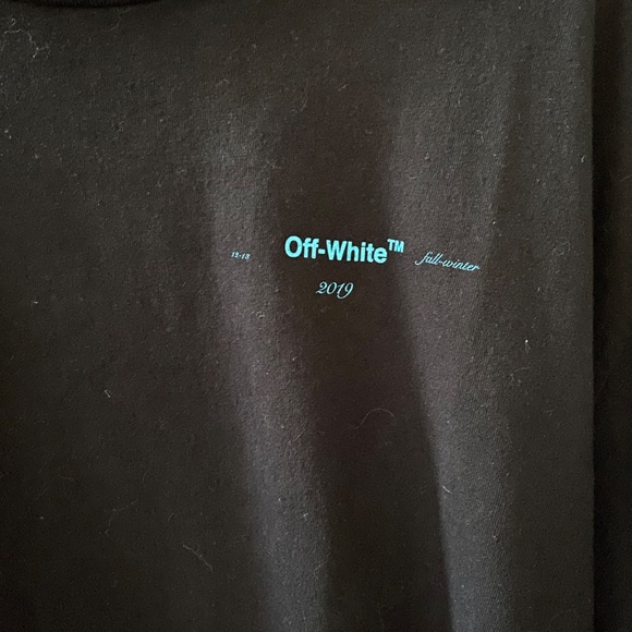 Off- White Business Casual t-shirt